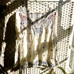 Johnny Was Beige Embroidered Women's Top